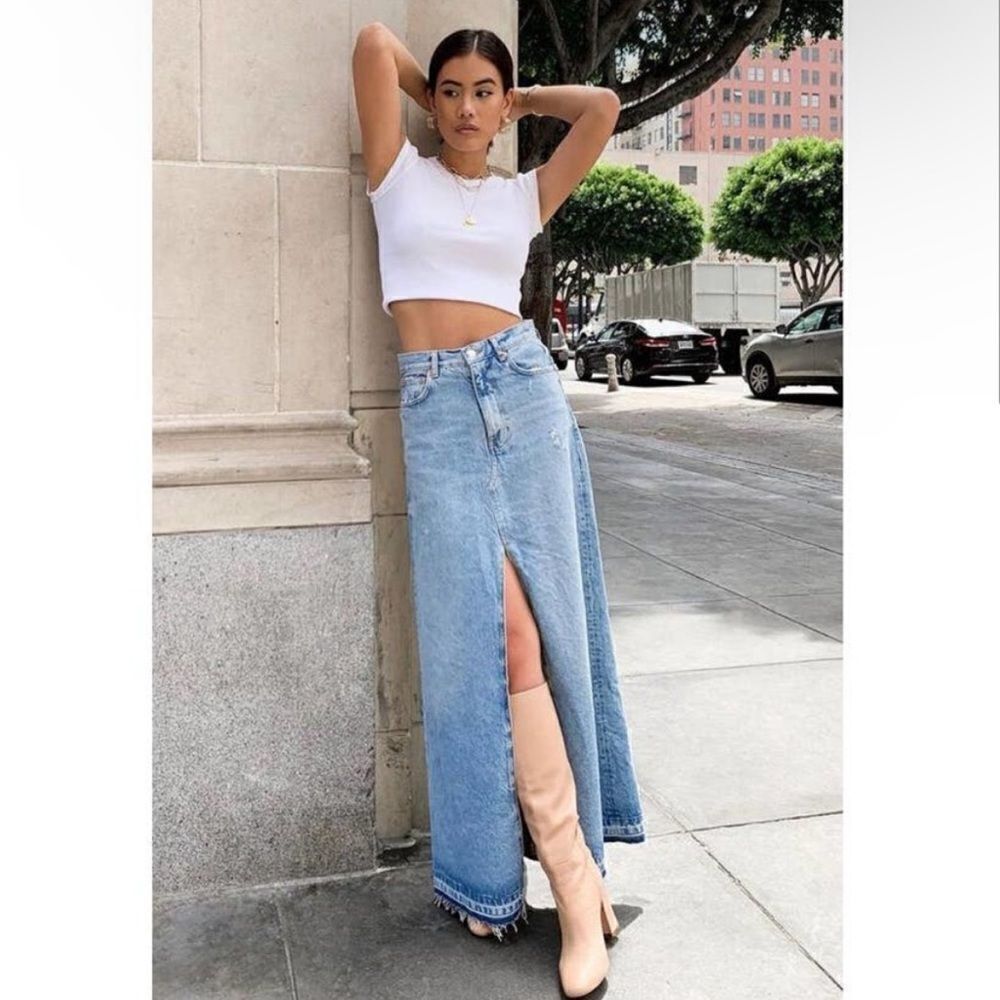 Zara Jean Denim Maxi Skirt Y2K High Waist Distressed Raw Hem Front Slit Skirt